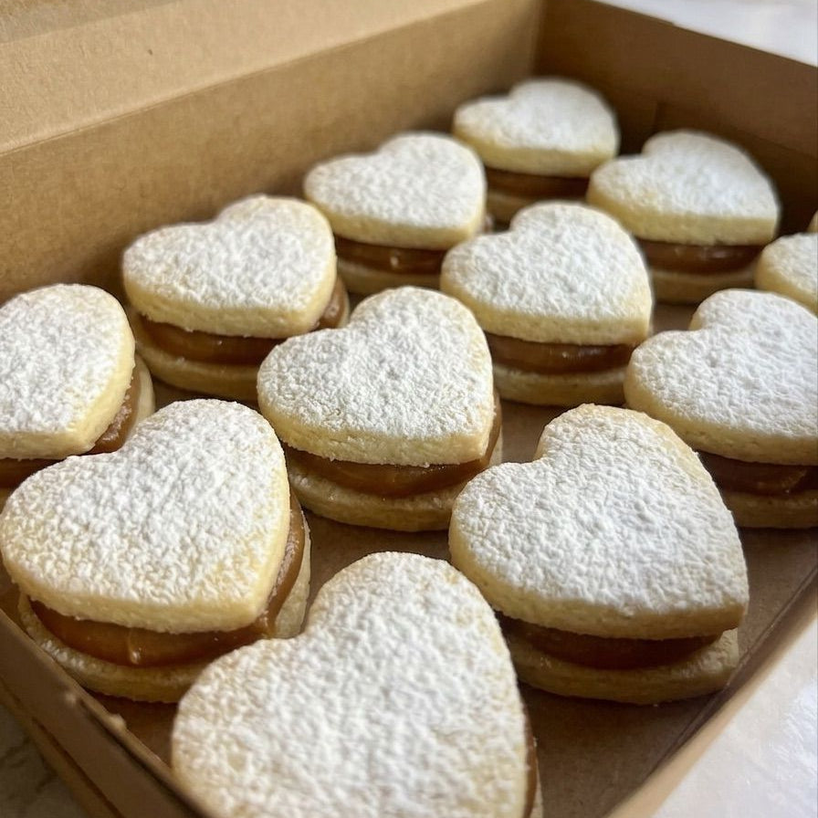 Mini alfajores gift box